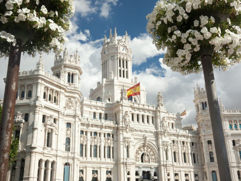 Viaggio a Madrid: Consigli per Organizzarne uno Perfetto nel 2024