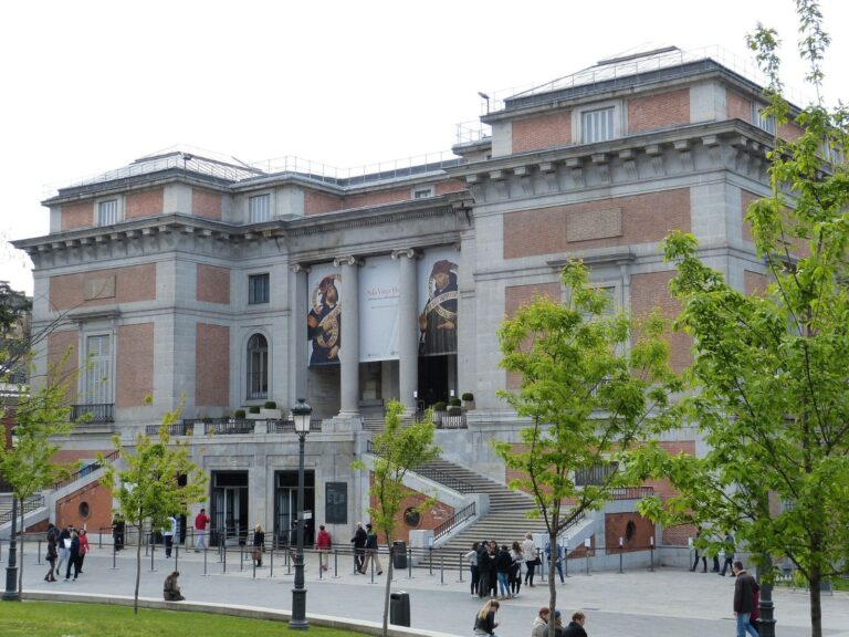 Musei da Vedere a Madrid: I Migliori 9 da non perdere nel 2024